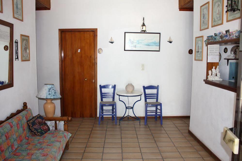 Poseidon Apartments Tolón Eksteriør billede